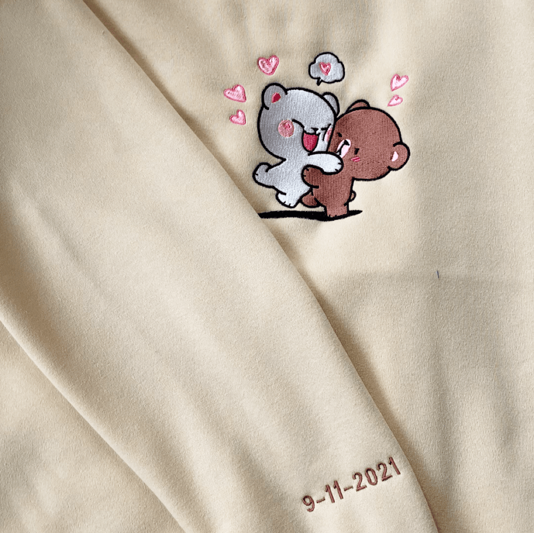 Custom Cute Couple Bears Sweatshirt, Couple Embroidery Sweatshirt CM_C10