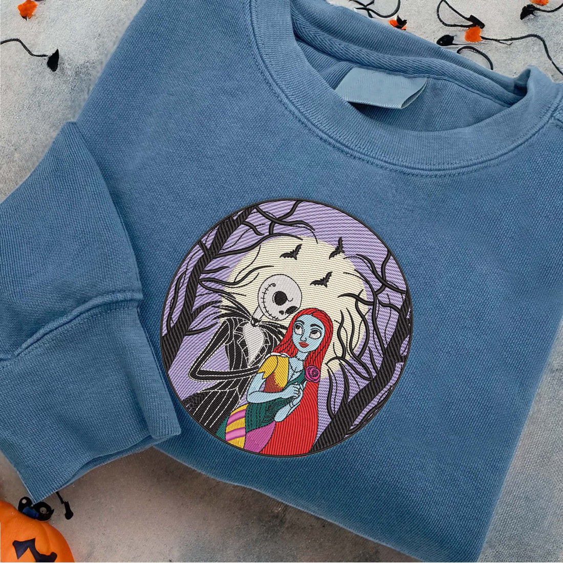 Bad Dream Skeleton Romance Sweatshirt, Halloween Embroidery Sweatshirt HLW_M56