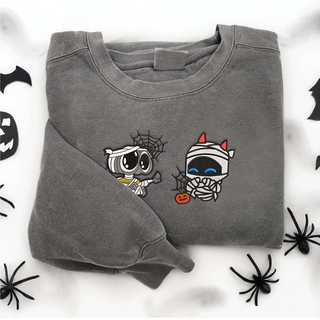 Robot Movie Characters Halloween Embroidered Sweatshirt, Halloween Embroidery Sweatshirt HLW_M1471
