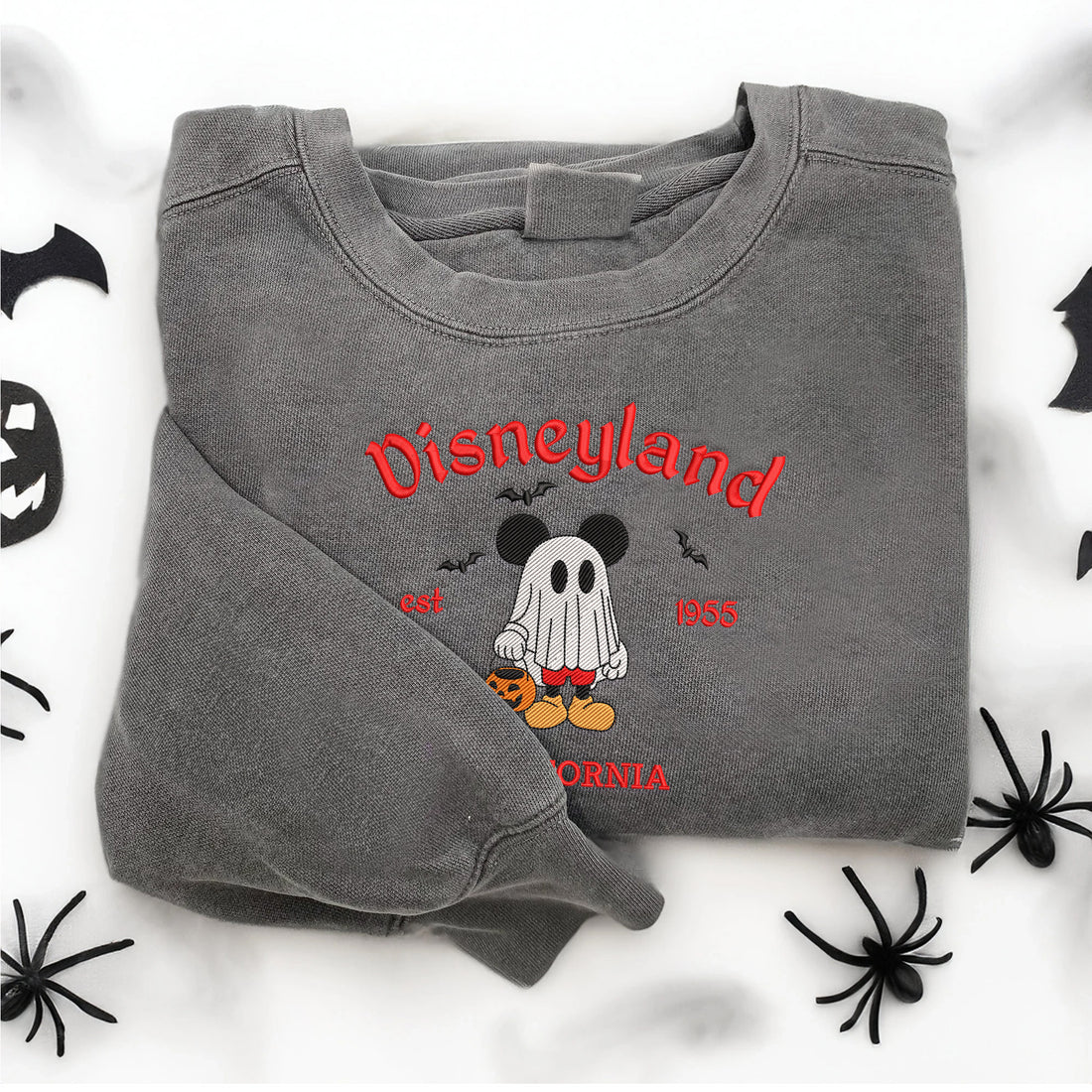 Boy Mouse Carry Pumpkin Halloween Embroidery Sweatshirt, Halloween Embroidery Sweatshirt HLW_M1340