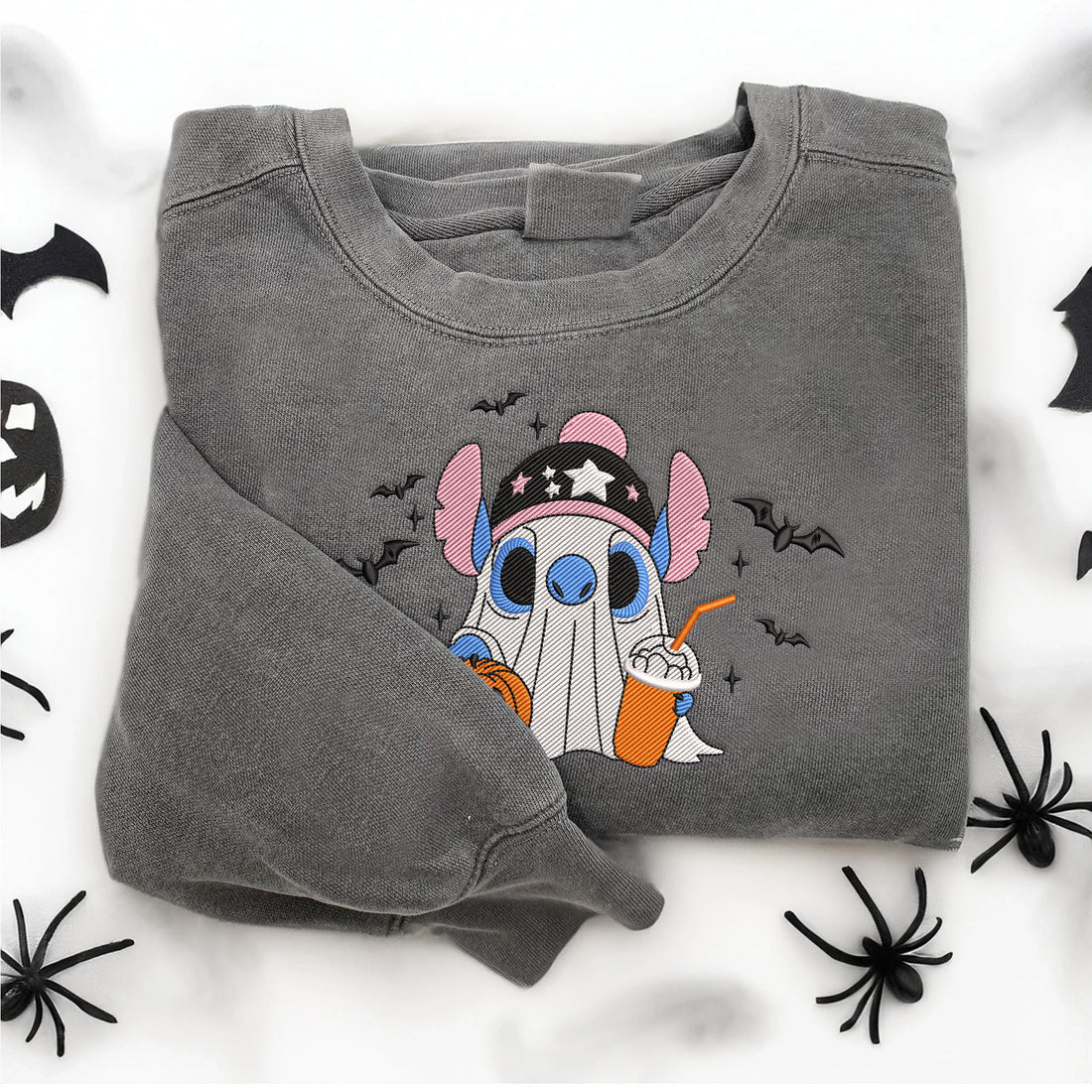 Cartoon Character Ghost Carry Pumpkin Halloween Embroidery Sweatshirt, Halloween Embroidery Sweatshirt HLW_M1338