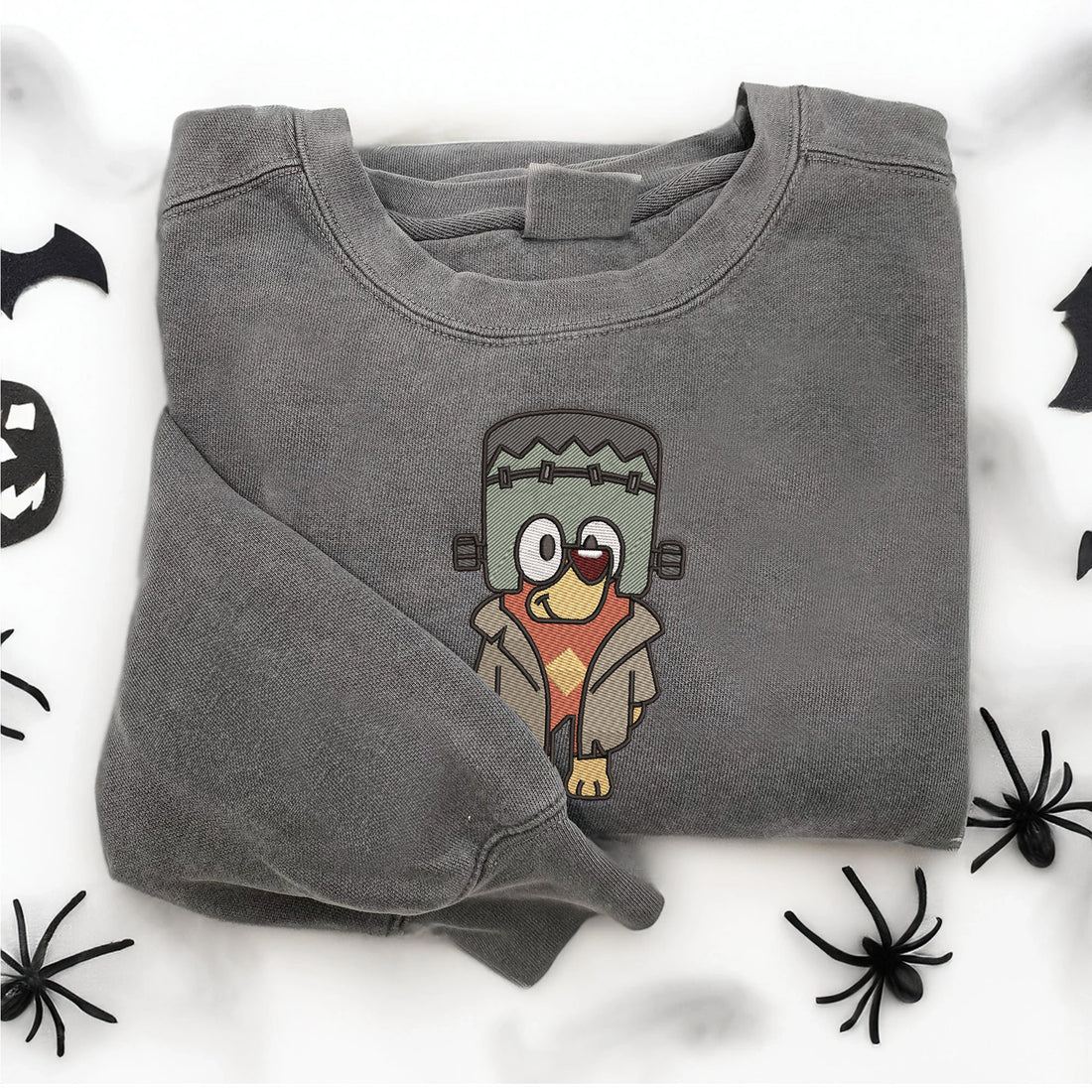 Cute Blue Dog Halloween Embroidery Sweatshirt, Halloween Embroidery Sweatshirt HLW_M1271
