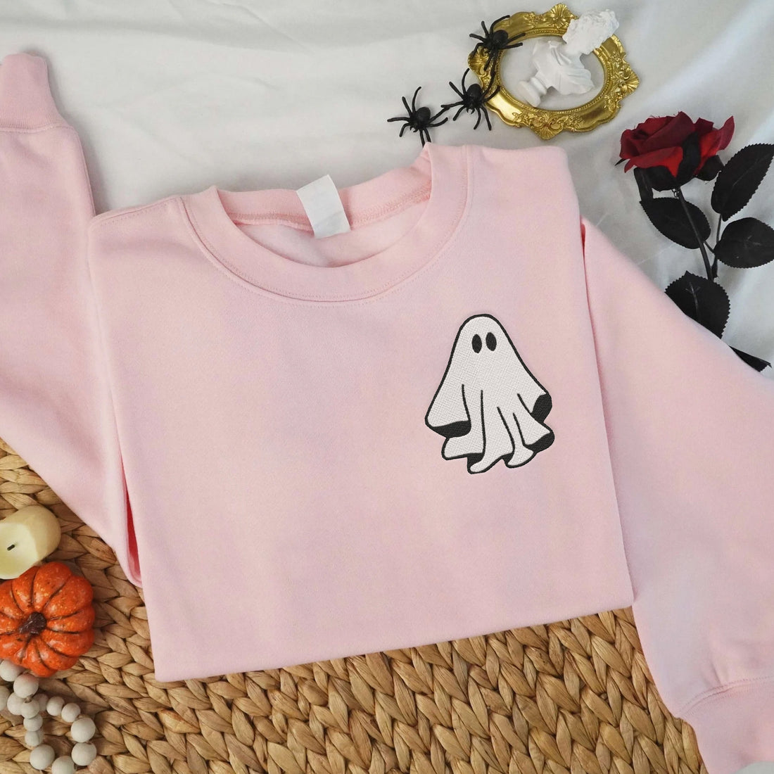 Scary Ghost Halloween Sweatshirt, Halloween Embroidery Sweatshirt HLW_M174