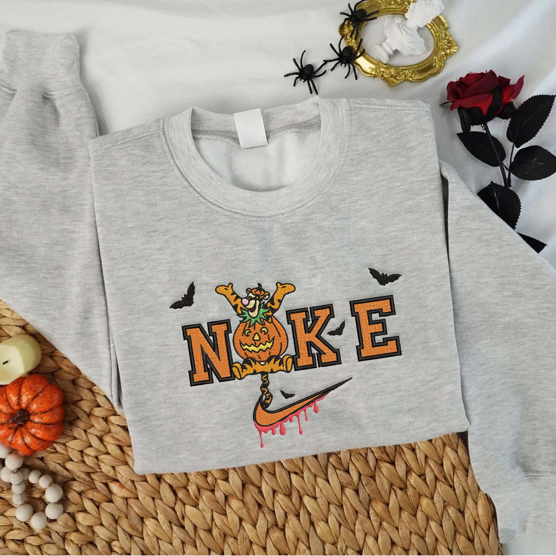 N Tiger Pumpkin Halloween Sweatshirt, Halloween Embroidery Sweatshirt HLW_M819