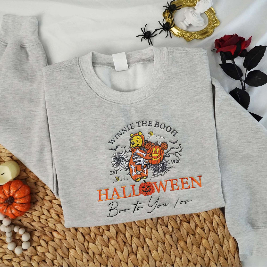 Halloween Winnie Bear Boo Sweatshirt, Halloween Embroidery Sweatshirt HLW_M424