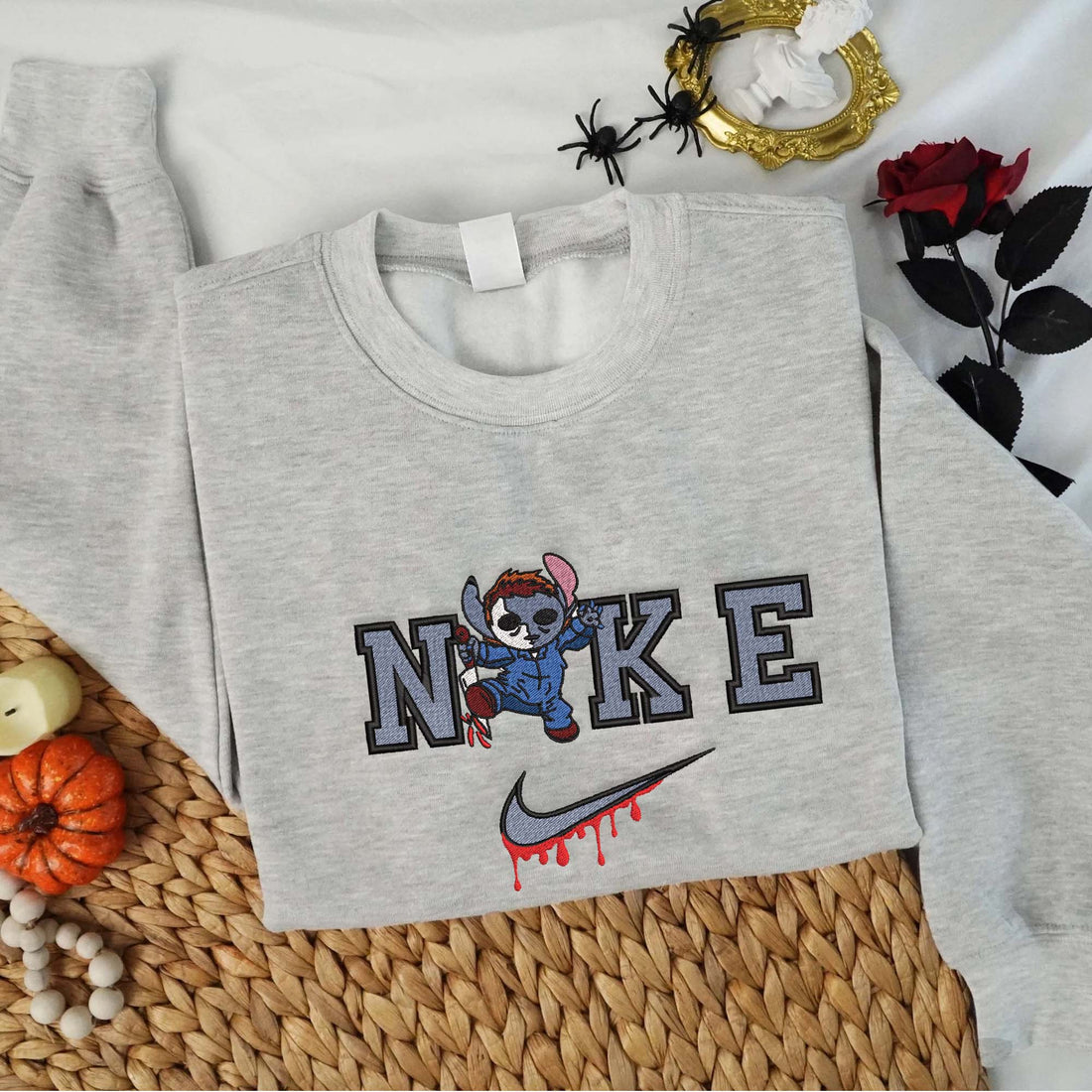 N Cartoon Horror Character Halloween Sweatshirt, Halloween Embroidery Sweatshirt HLW_M805