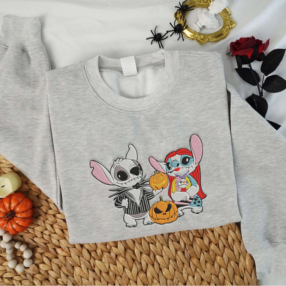 Horror Cartoon Couple with Pumpkin Halloween Sweatshirt, Halloween Embroidery Sweatshirt HLW_M846