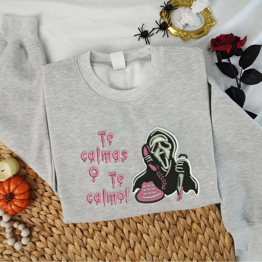 To Calmas O te Calmo Embroidery Sweatshirt, Halloween Embroidery Sweatshirt HLW_M1075