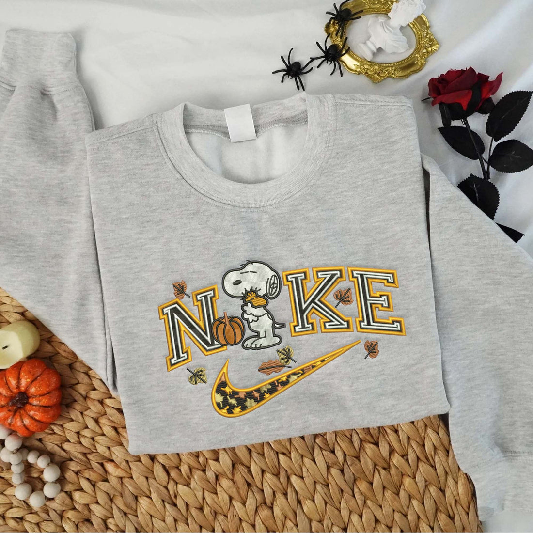 N Dog Pumpkin Halloween Sweatshirt, Halloween Embroidery Sweatshirt HLW_M827