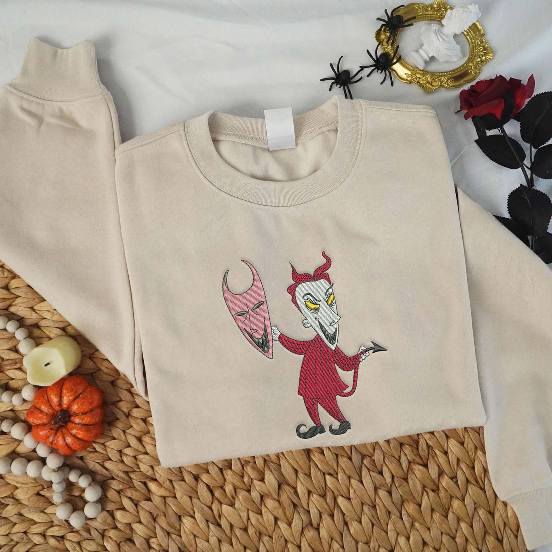 Horror Character In The Bad Dream Sweatshirt, Halloween Embroidery Sweatshirt HLW_M1031