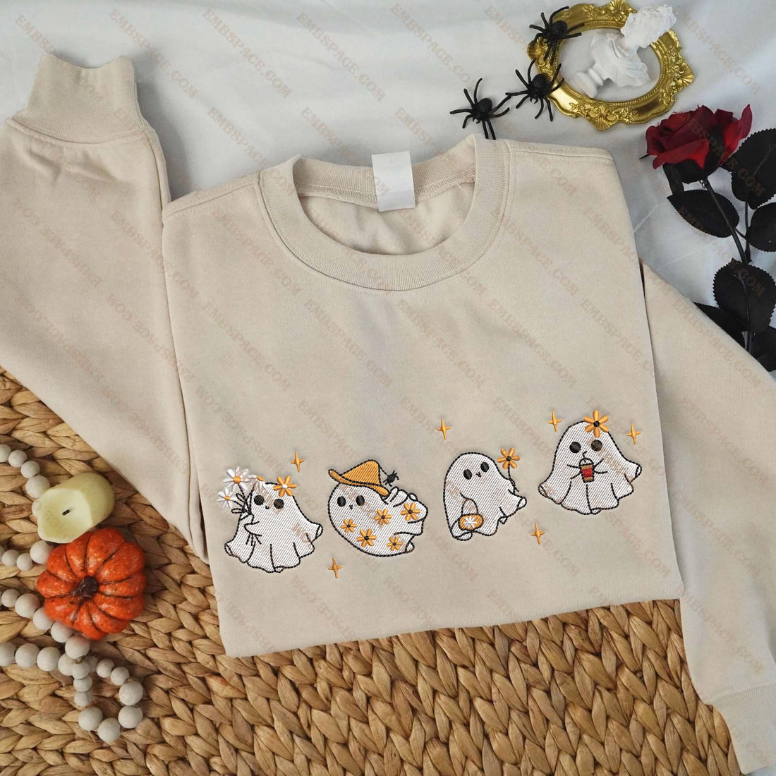 Halloween Cute Four Ghost Flower Embroidery Sweatshirt, Halloween Embroidery Sweatshirt HLW_M1508