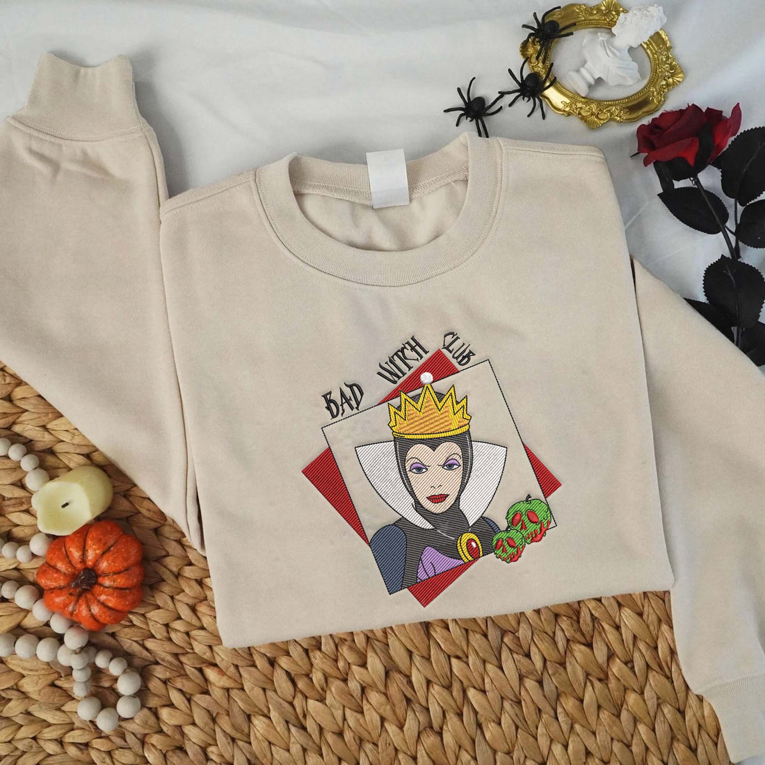 The Witch and The Poisonous Apple Sweatshirt, Halloween Embroidery Sweatshirt HLW_M1301