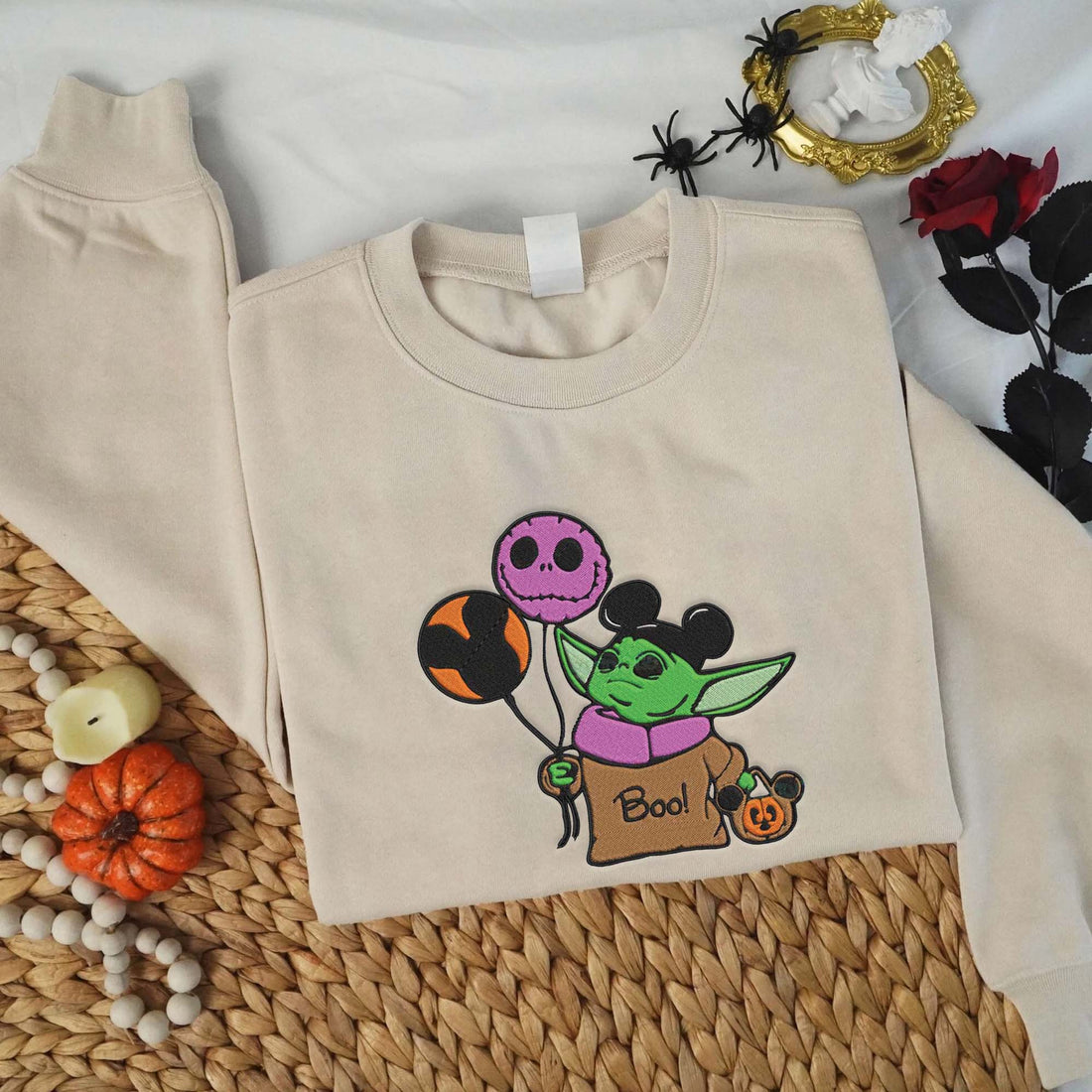 Boo Cartoon with Balloon Halloween Sweatshirt, Halloween Embroidery Sweatshirt HLW_M839