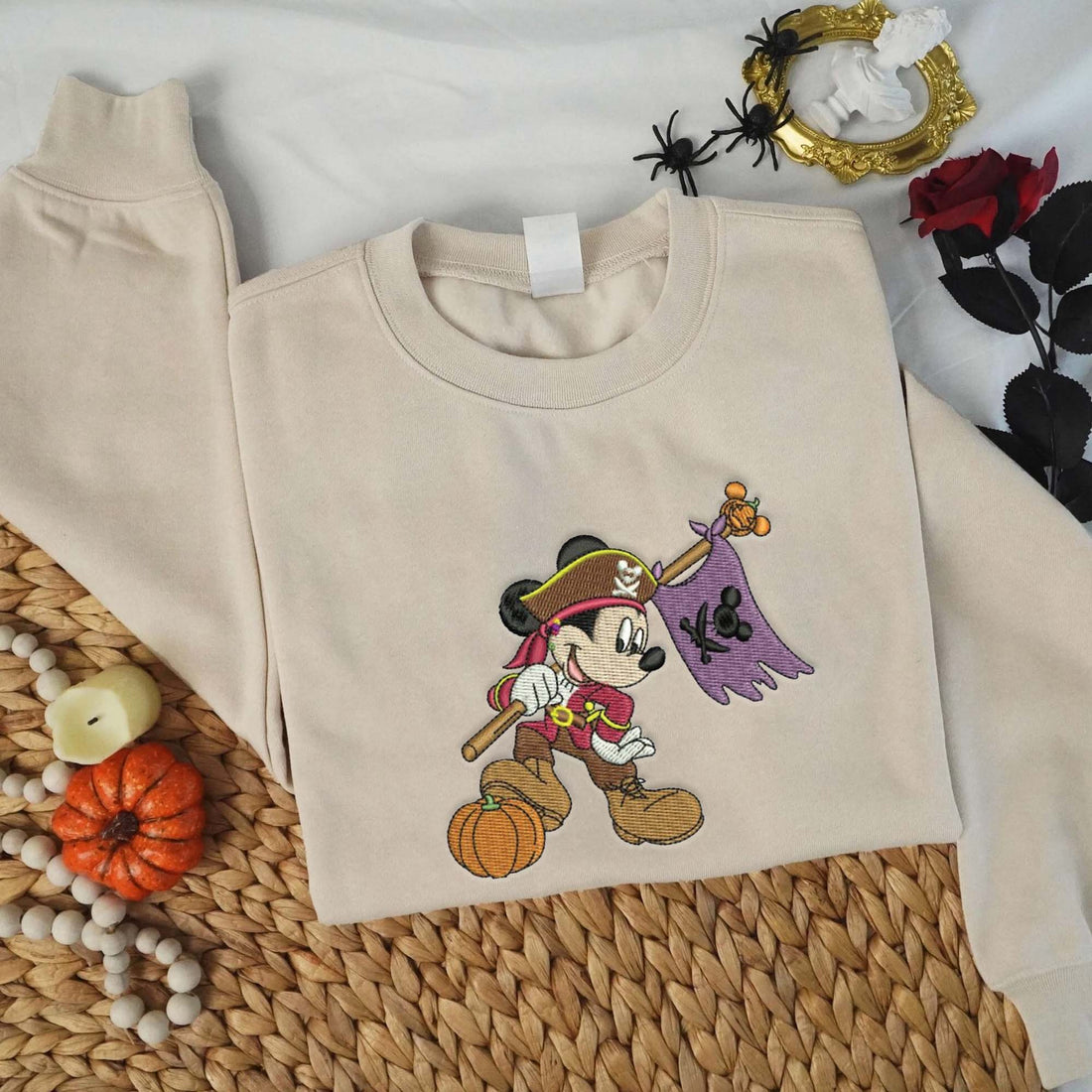 Pirate Mouse Halloween Embroidery Sweatshirt, Halloween Embroidery Sweatshirt HLW_M879
