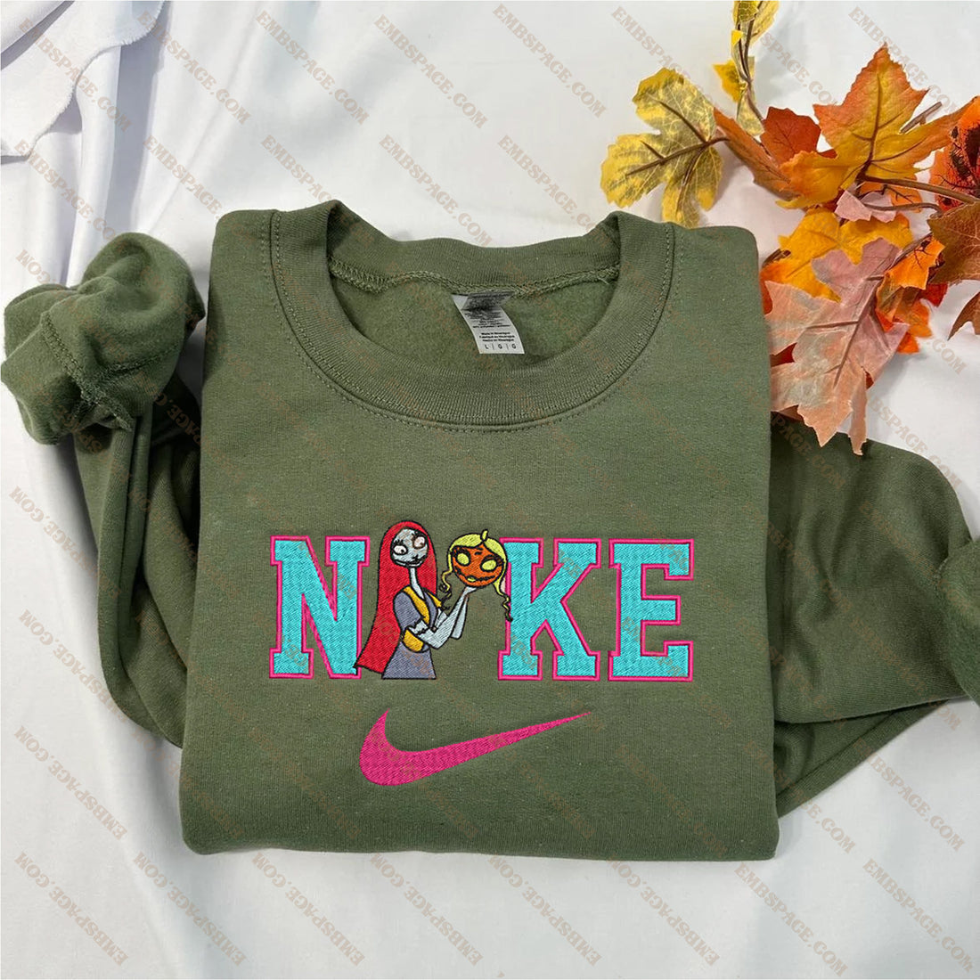 N Queen Horror Character Halloween Embroidery Sweatshirt, Halloween Embroidery Sweatshirt HLW_M1981