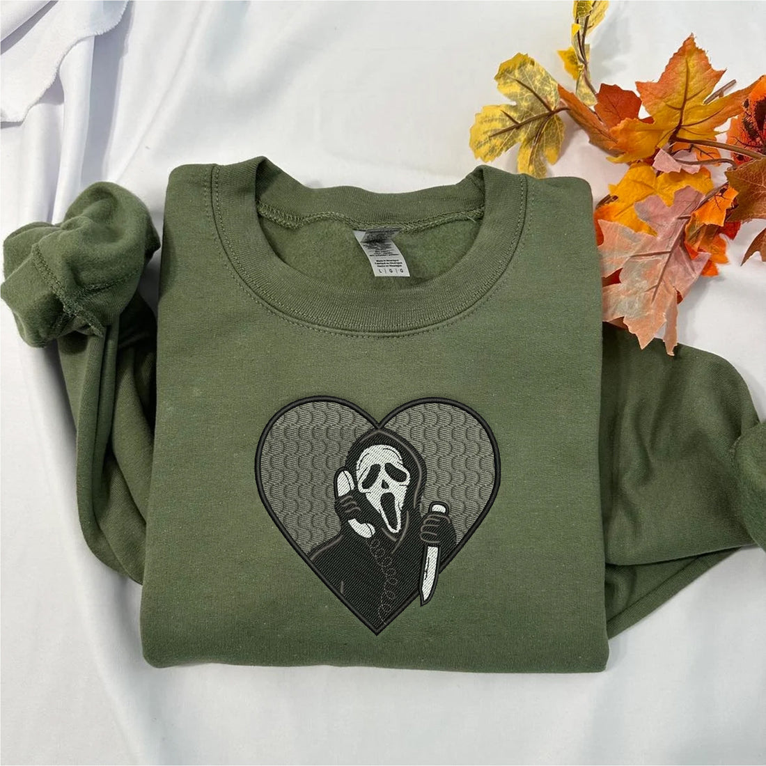 Ghost In Heart Embroidery Sweatshirt, Halloween Embroidery Sweatshirt HLW_M723