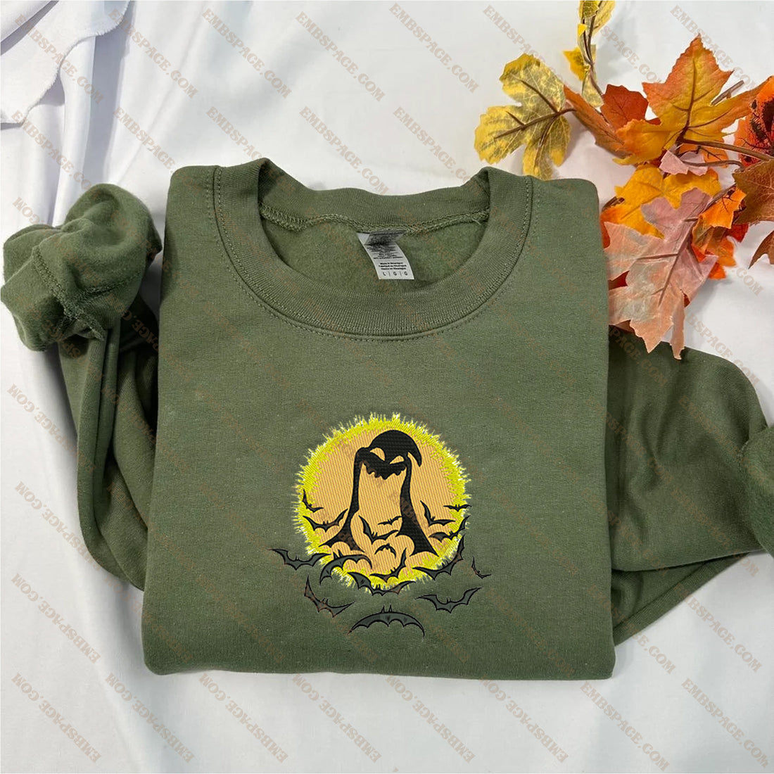 Horror Bats in Moon Halloween Embroidery Sweatshirt, Halloween Embroidery Sweatshirt HLW_M2053