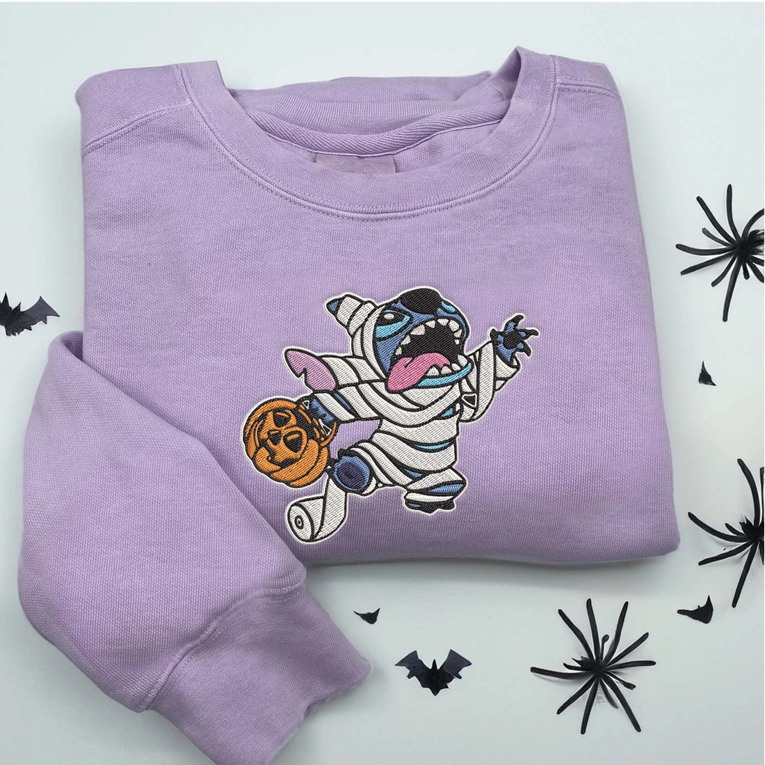 Cartoon Charater Bandage with Pumpkin Sweatshirt, Halloween Embroidery Sweatshirt HLW_M541