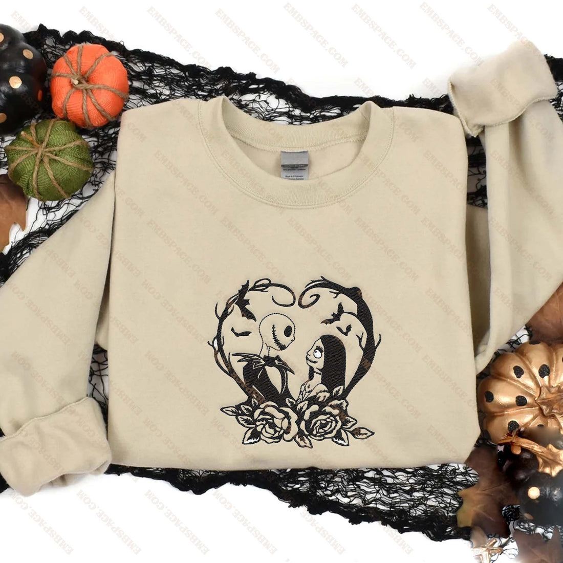 Couple Horror in Bad Dream Halloween Embroidery Sweatshirt, Halloween Embroidery Sweatshirt HLW_M2106