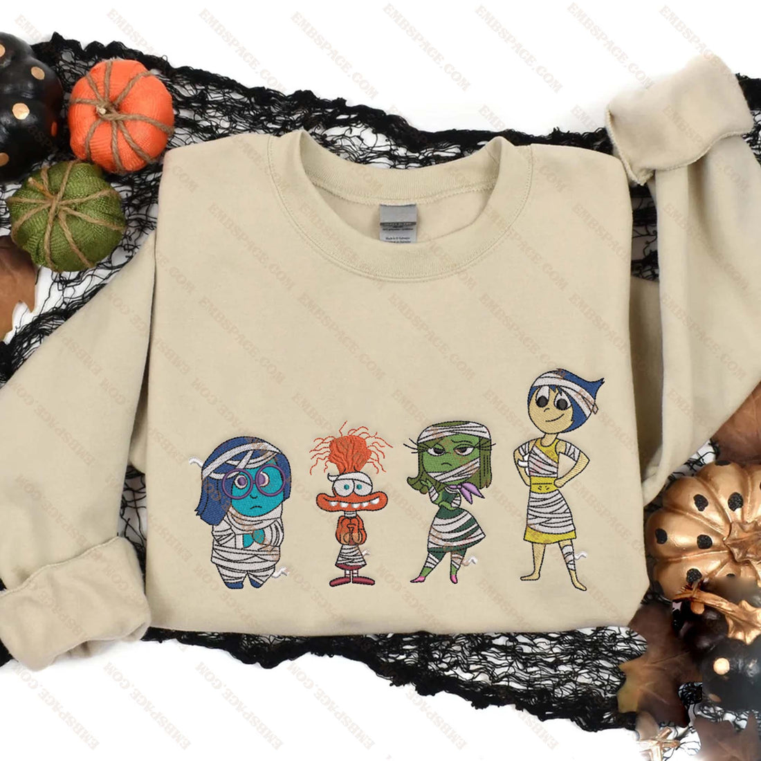 Cartoon Family Bandage Halloween Embroidery Sweatshirt, Halloween Embroidery Sweatshirt HLW_M1952