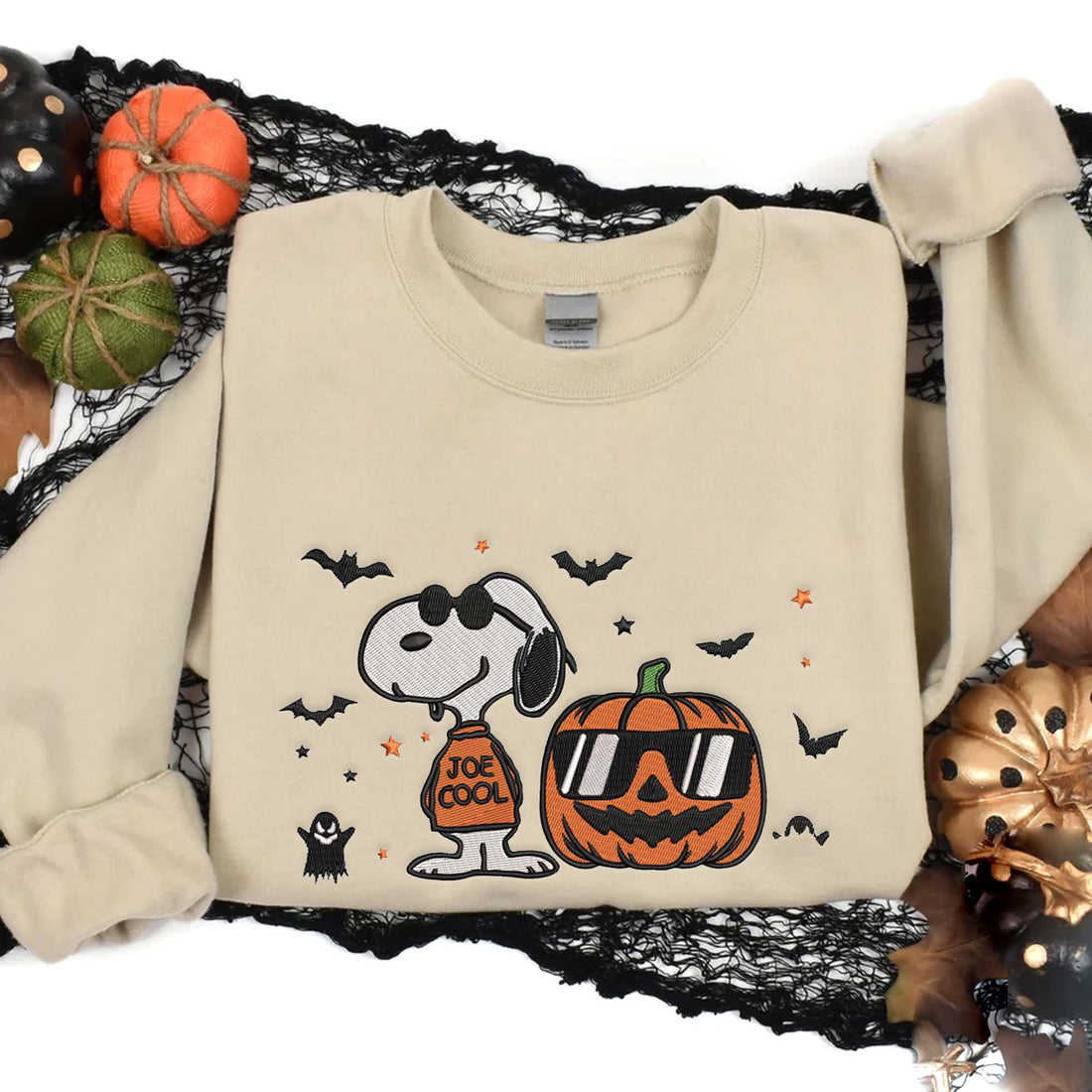 Dog with Pumpkin Halloween Sweatshirt, Halloween Embroidery Sweatshirt HLW_M532