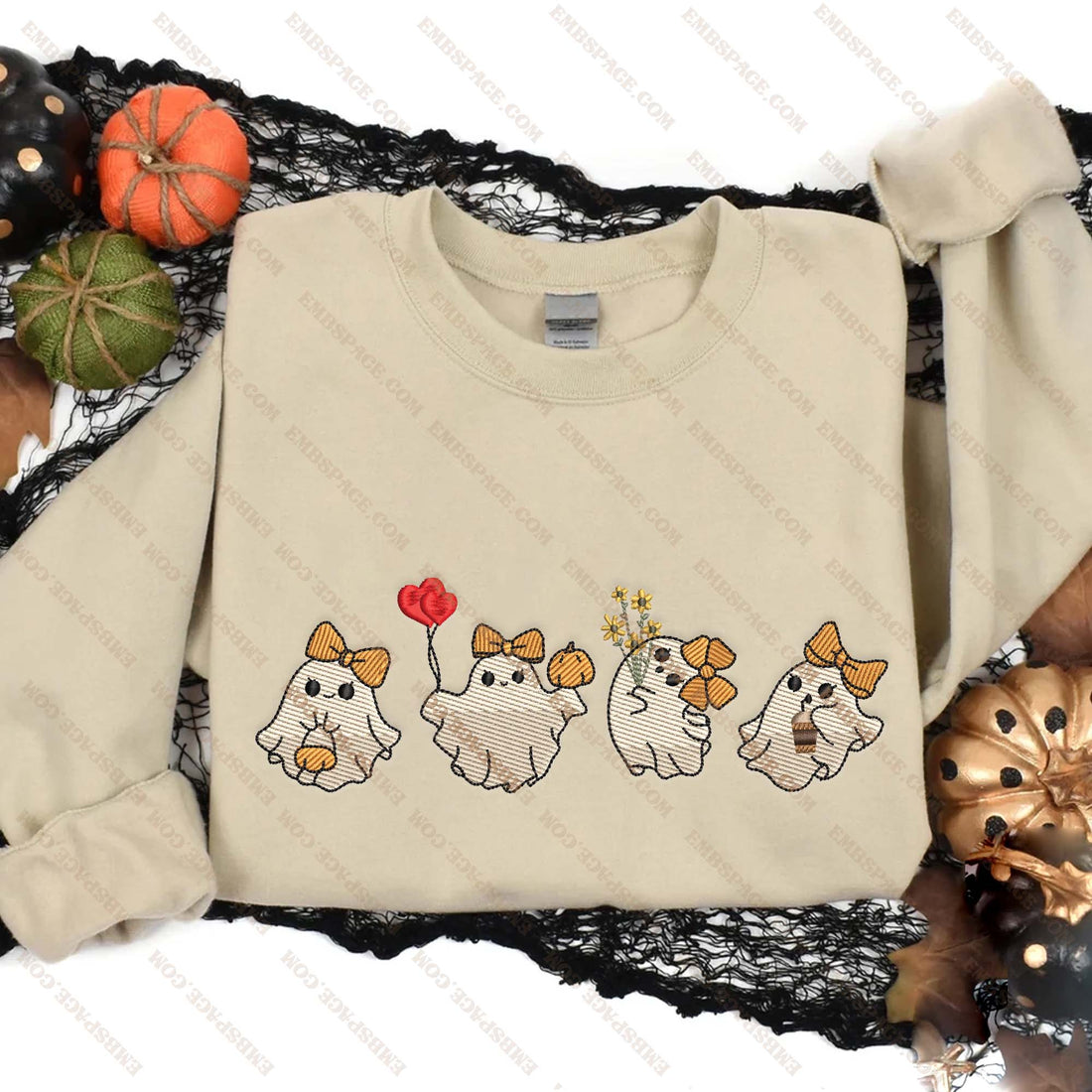 Halloween Cute Four Ghost Bow Tie Embroidery Sweatshirt, Halloween Embroidery Sweatshirt HLW_M1511