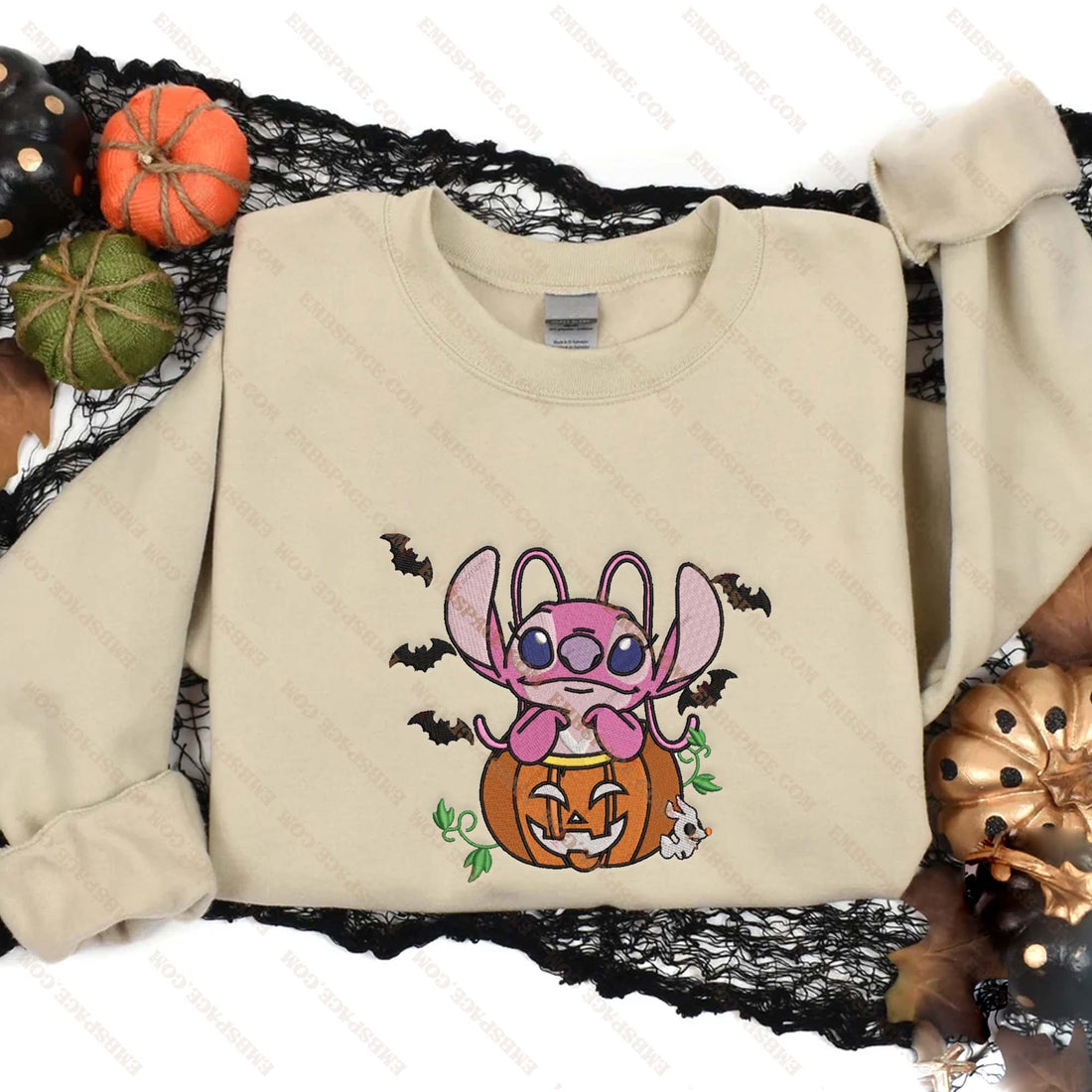 Pink Cartoon Character in Pumpkin Halloween Embroidery Sweatshirt, Halloween Embroidery Sweatshirt HLW_M1960