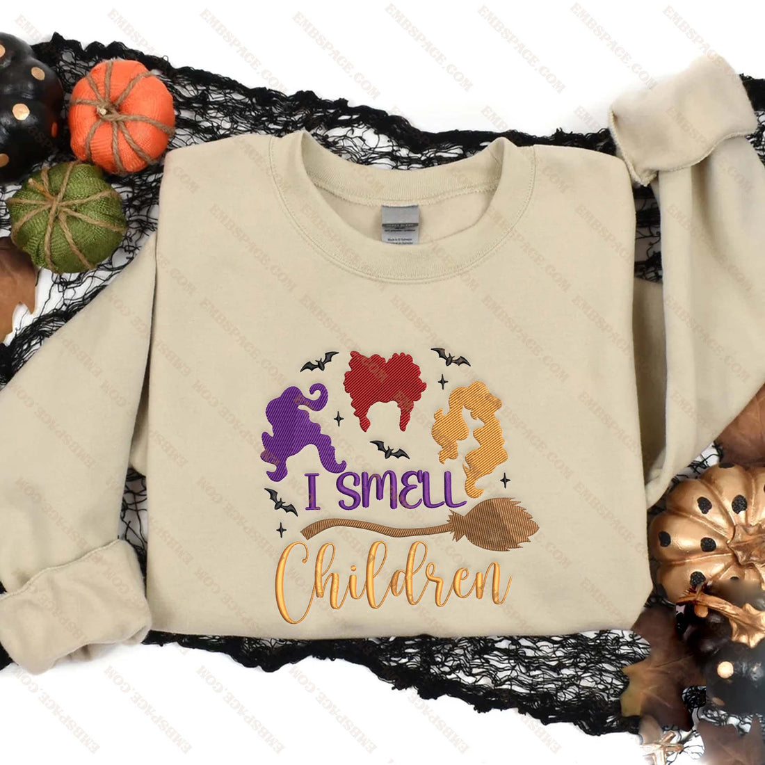 HalIoween I Smell Children Bad Witches Embroidery Sweatshirt, Halloween Embroidery Sweatshirt HLW_M1894