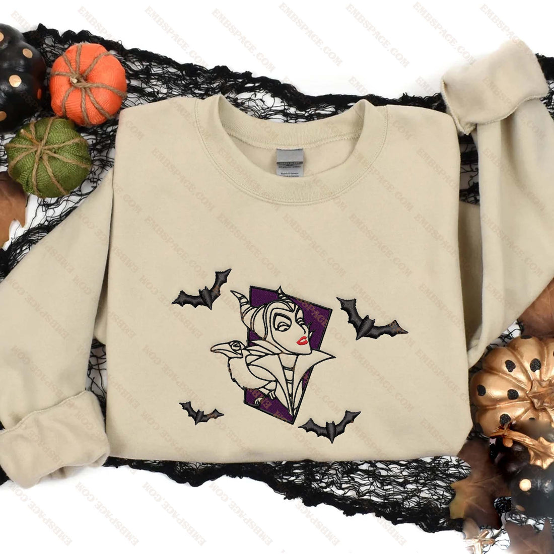 Evil Queen with Bats Halloween Embroidery Sweatshirt, Halloween Embroidery Sweatshirt HLW_M2124