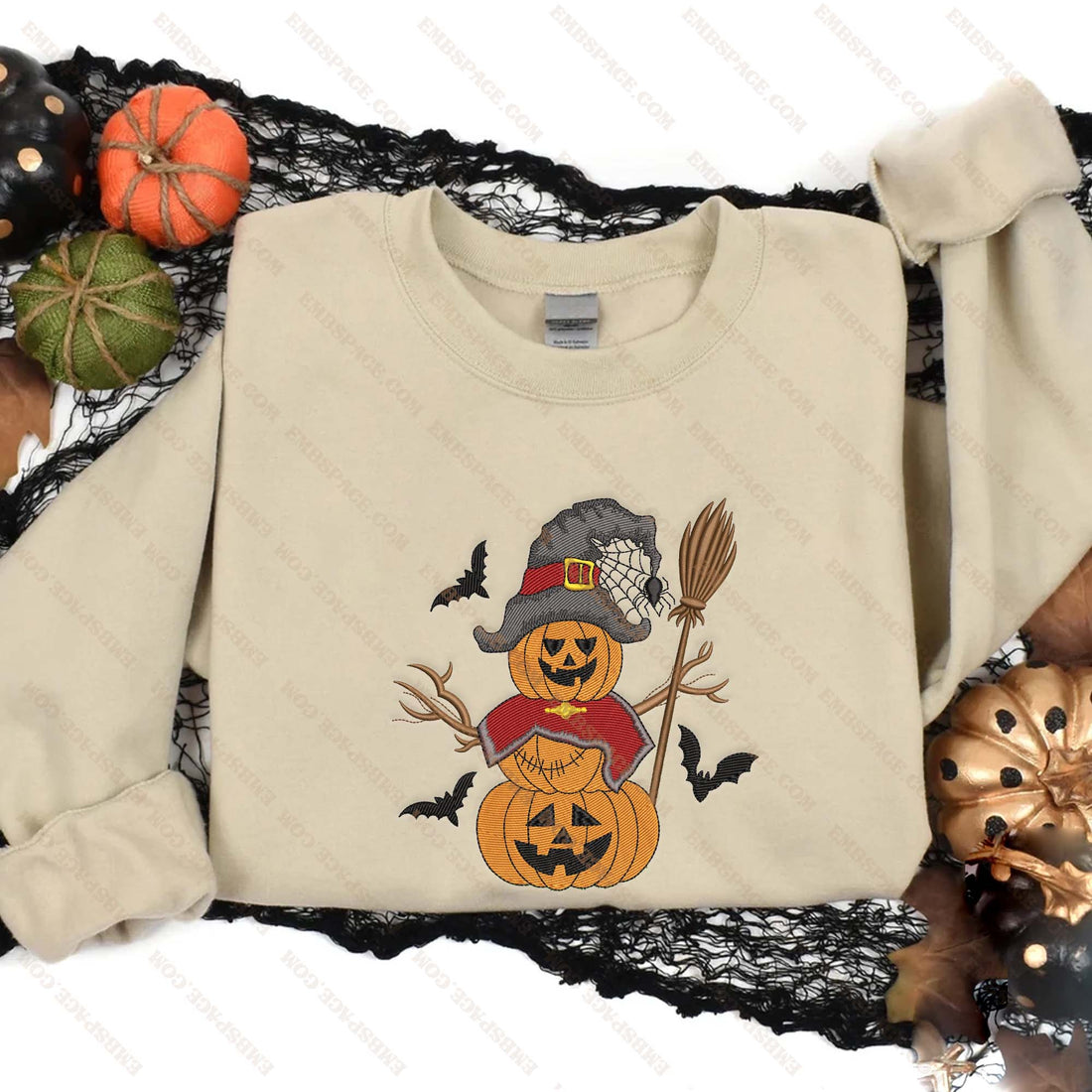 Halloween Three Pumpkins Scarecrow Embroidery Sweatshirt, Halloween Embroidery Sweatshirt HLW_M1744