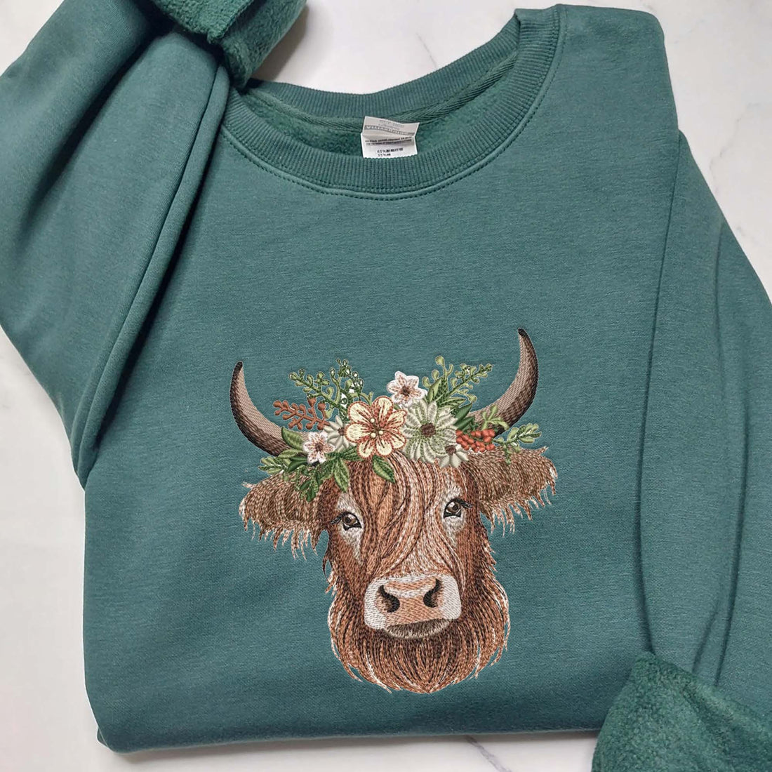 Highland Cow Embroidery Sweatshirt, Farm Animal Machine Embroidery Shirt P_M31