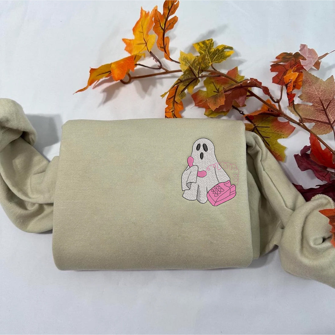 Halloween Scream Ghost Embroidery Sweatshirt, Halloween Embroidery Sweatshirt HLW_M162