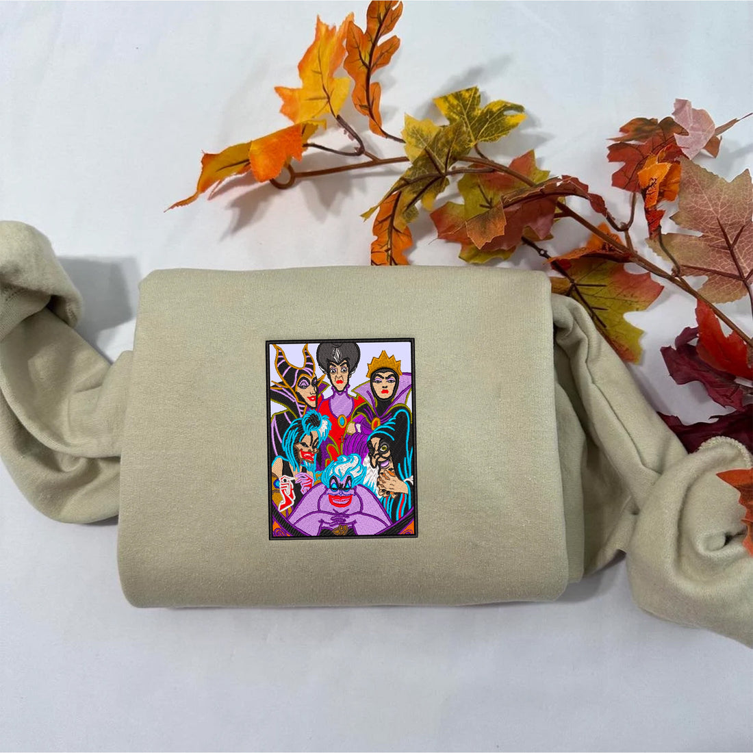 Halloween Cartoon Villain Queen Witches Embroidery Sweatshirt, Halloween Embroidery Sweatshirt HLW_M1475