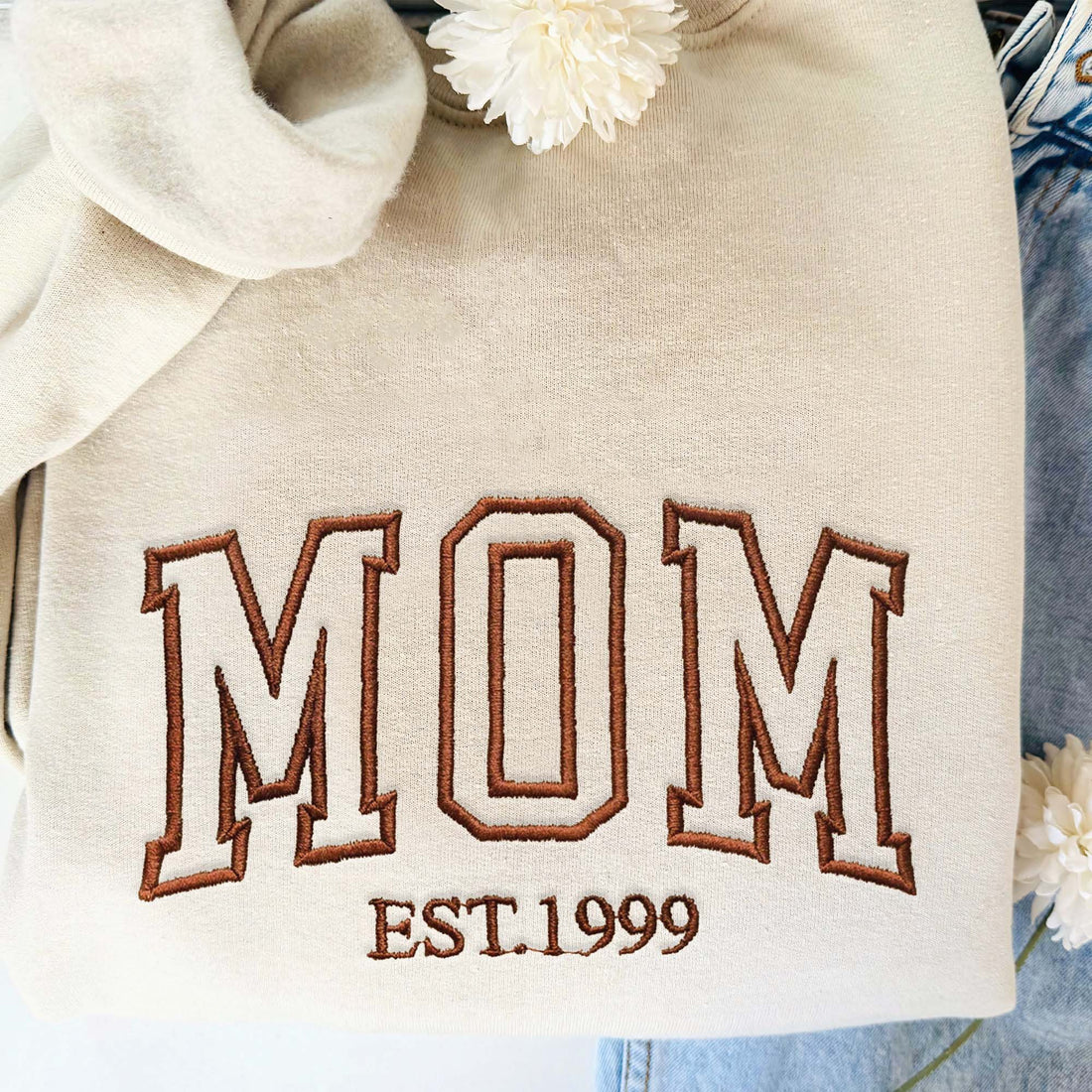 Mom Crewneck Kids Names Sweatshirt, Personalized Mom Embroidered Shirt For Mother's Day F_M98