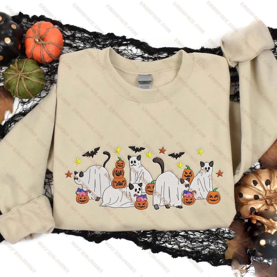 Cat and Pumpkin Halloween Sweatshirt, Halloween Embroidery Sweatshirt HLW_M343