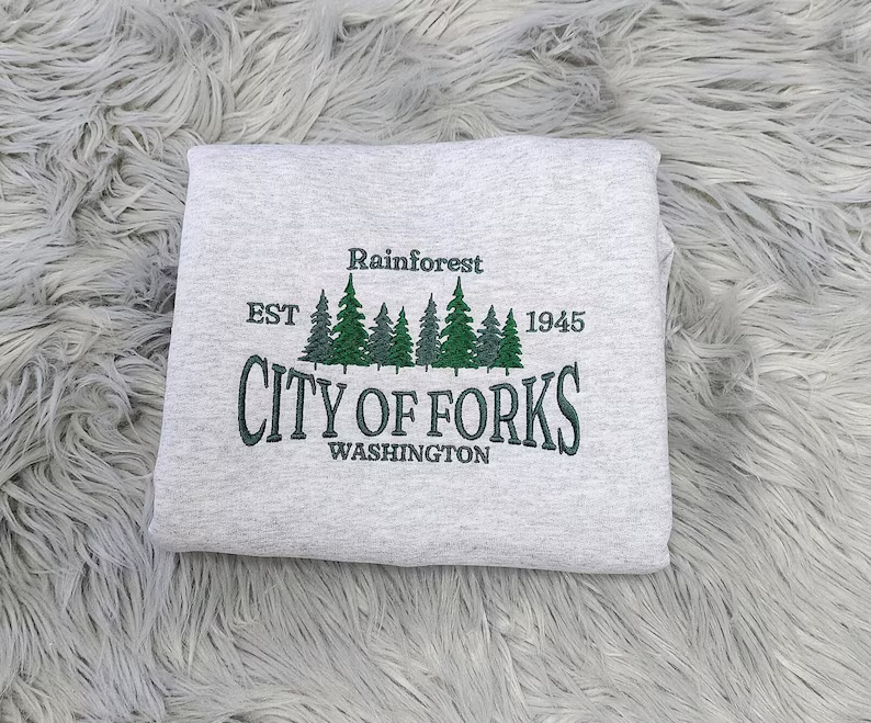 Embroidered City Of Forks Sweatshirt T_M128