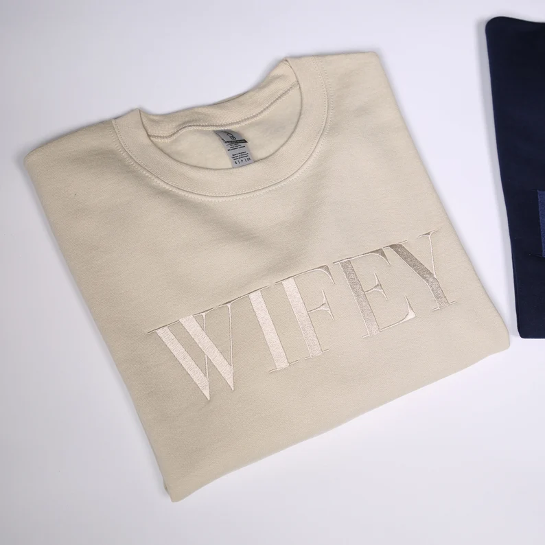Custom Wifey & Hubby Embroidery Sweatshirt T_M05