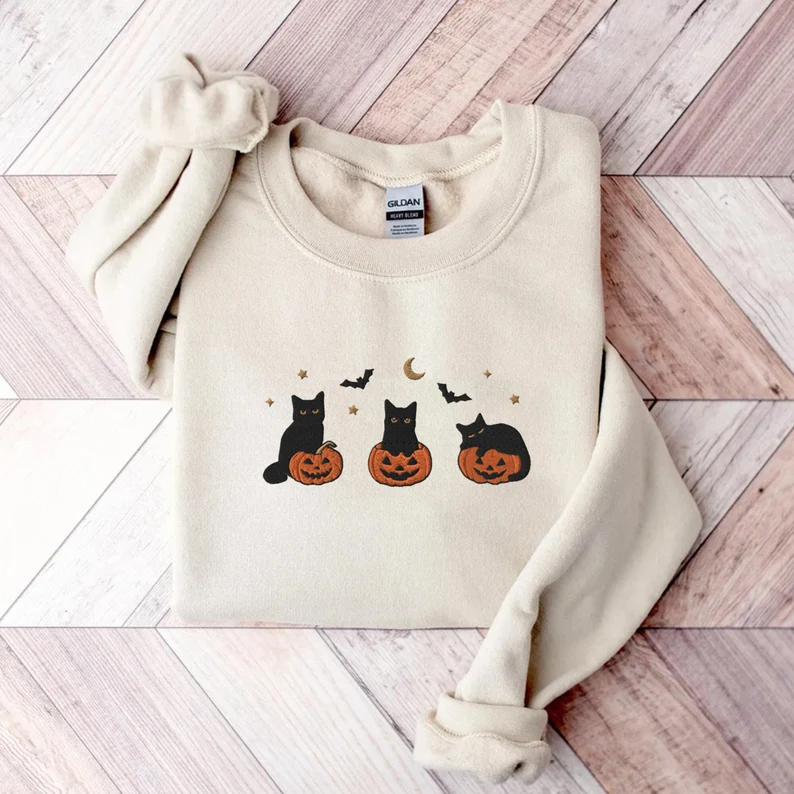 Embroidered Black Cat Sweatshirt T_M56